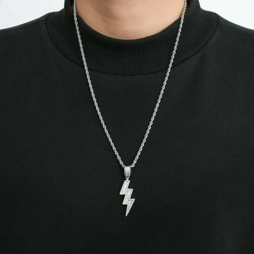 Collana con ciondolo fulmine